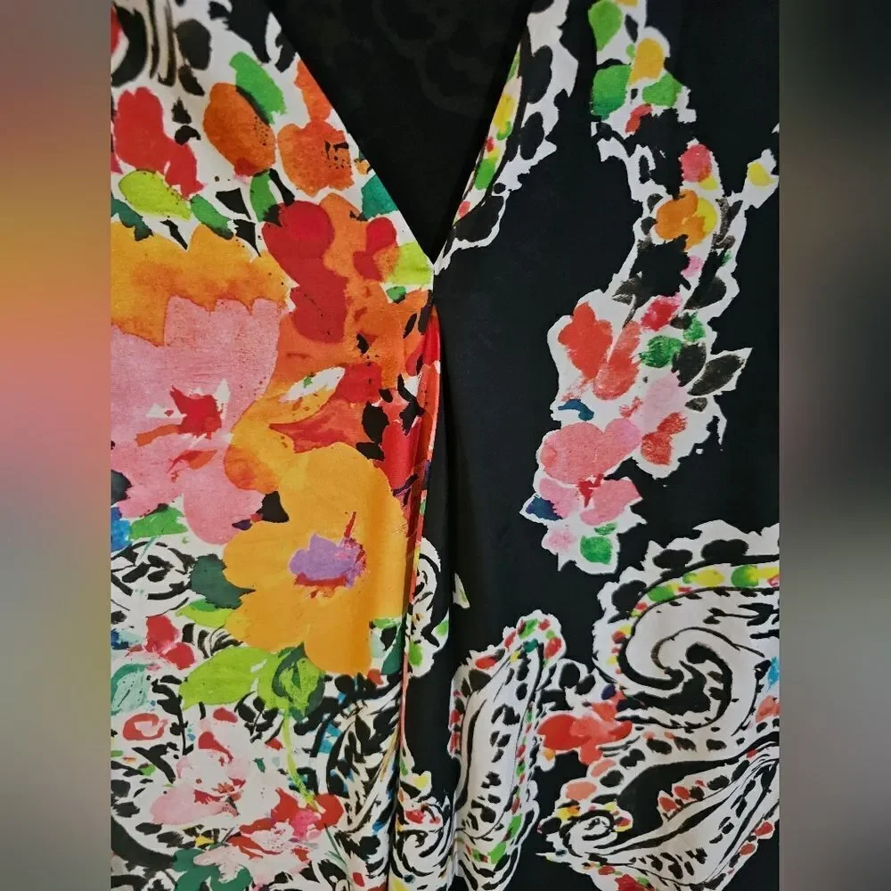 LAUREN RALPH LAUREN‎ Paisley V-Neck Short Sleeve Dress - Size 8